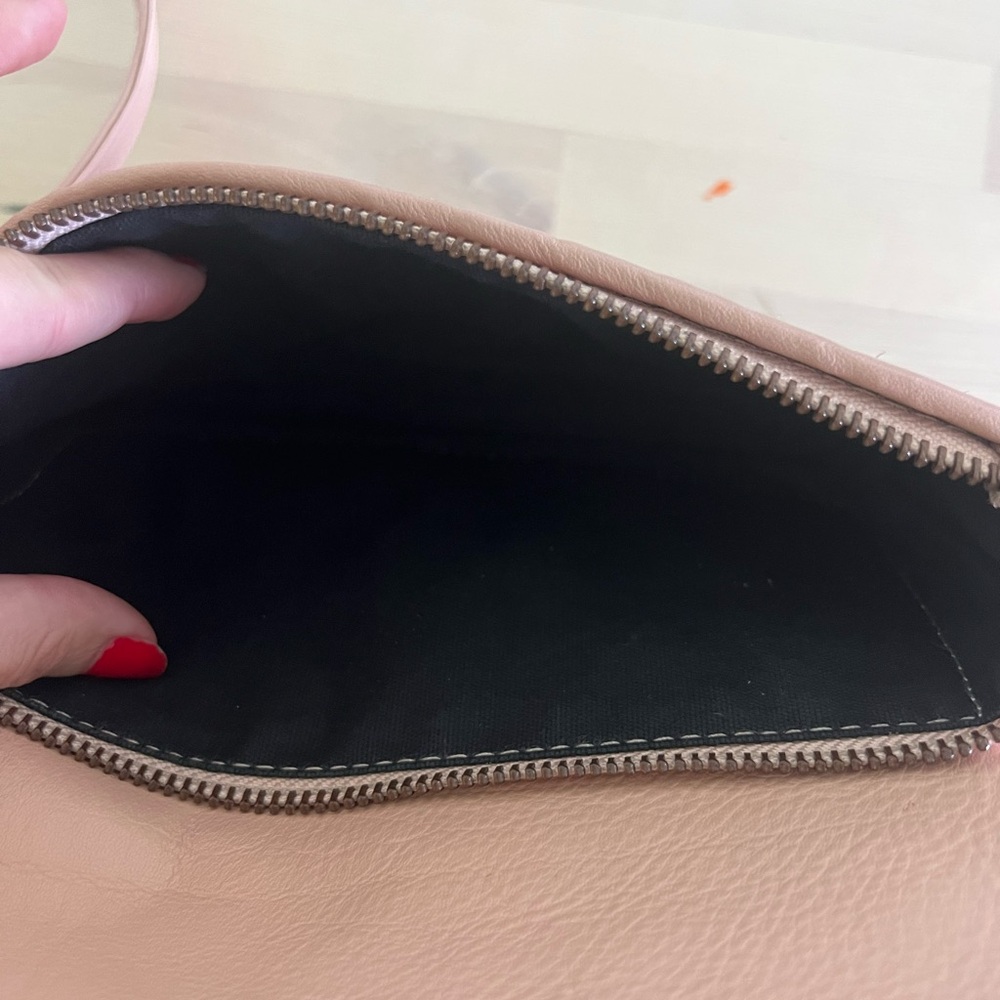 NWOT Wanderers Blush Woven Crossbody Bag - Picture 14 of 14
